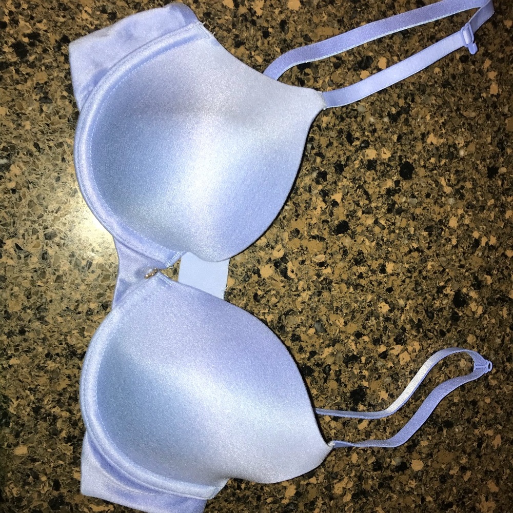 2 30C ‘Forever Perfect’ Demi Bras: Betsey Johnson